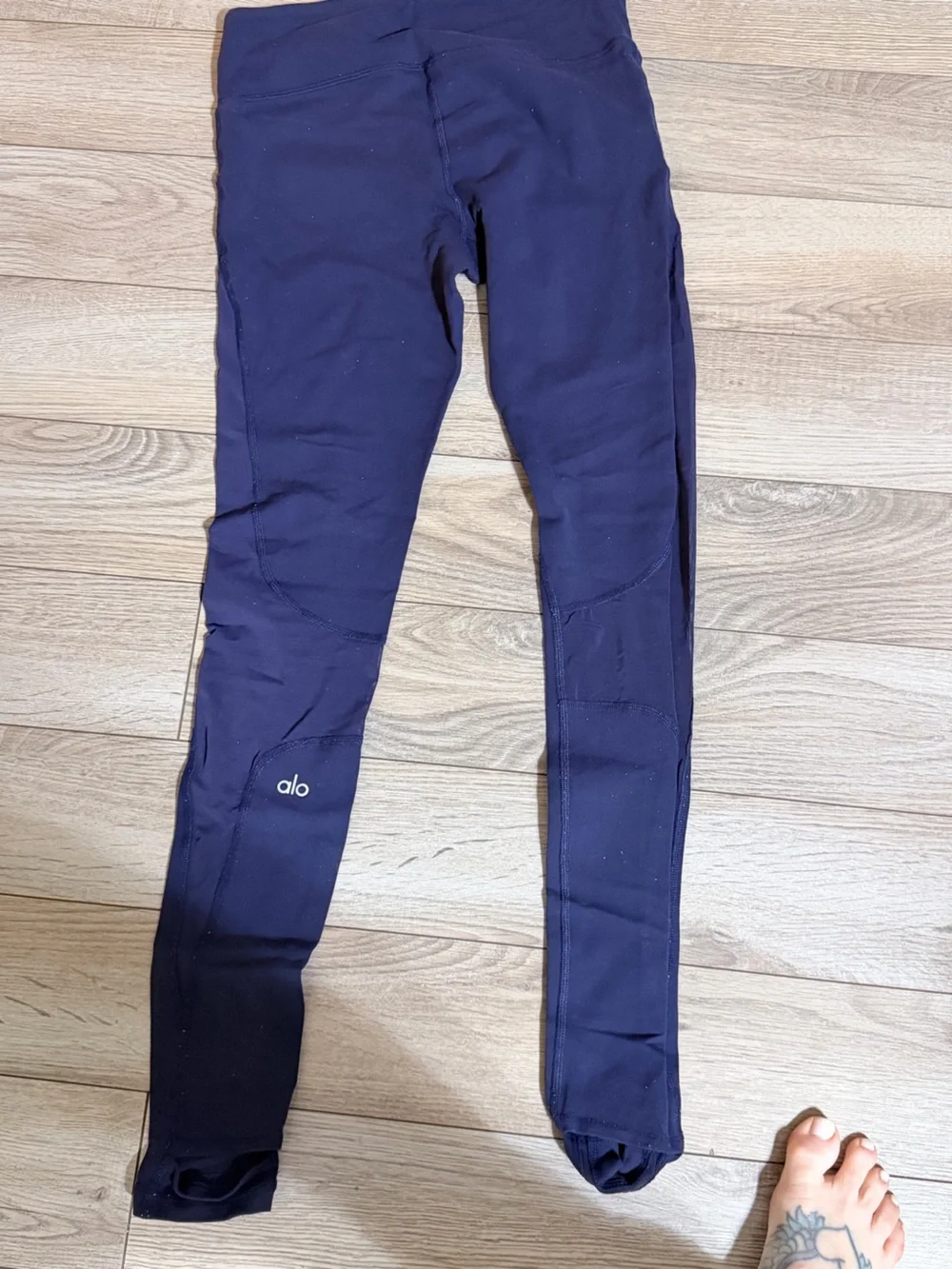 ALO Yoga Dark Navy Performance Leggings